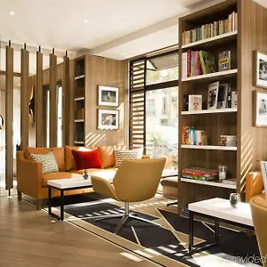 Hotel Eiffel Turenne, Parigi