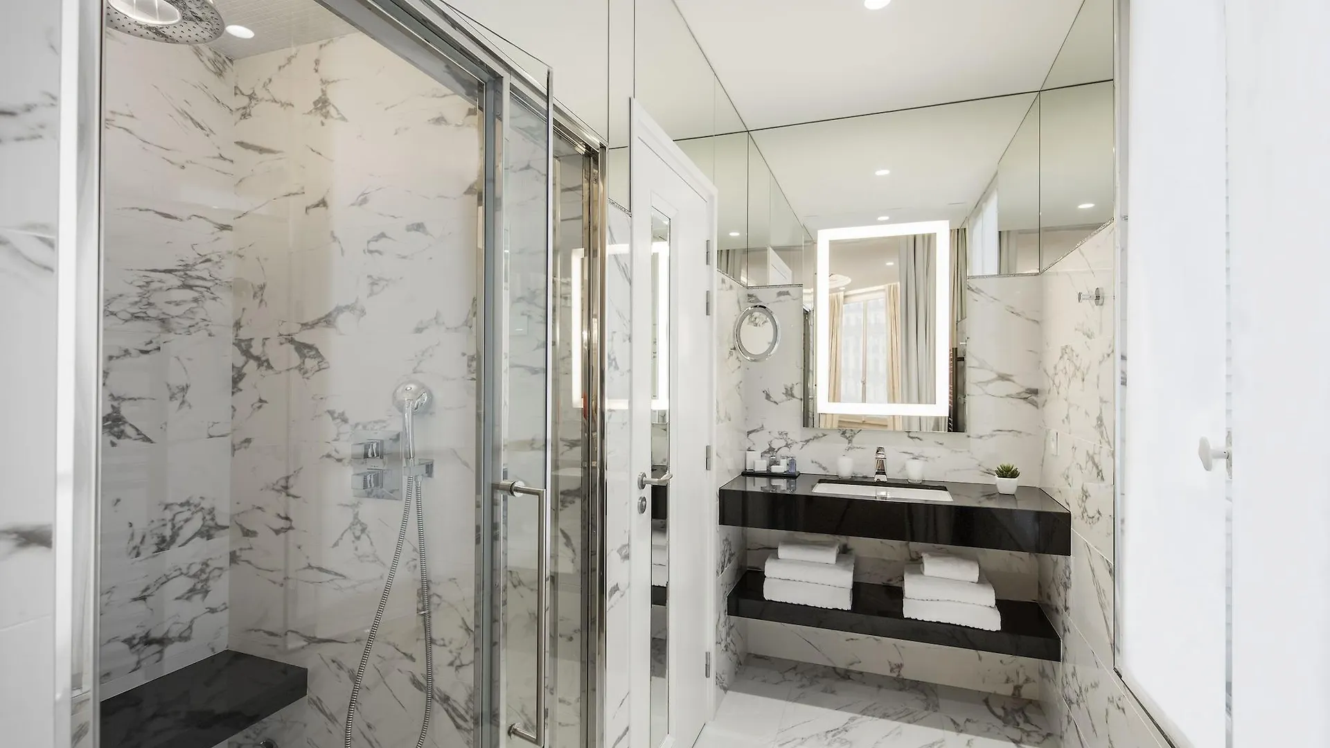 Maison Albar - Le Diamond Paris Hotel